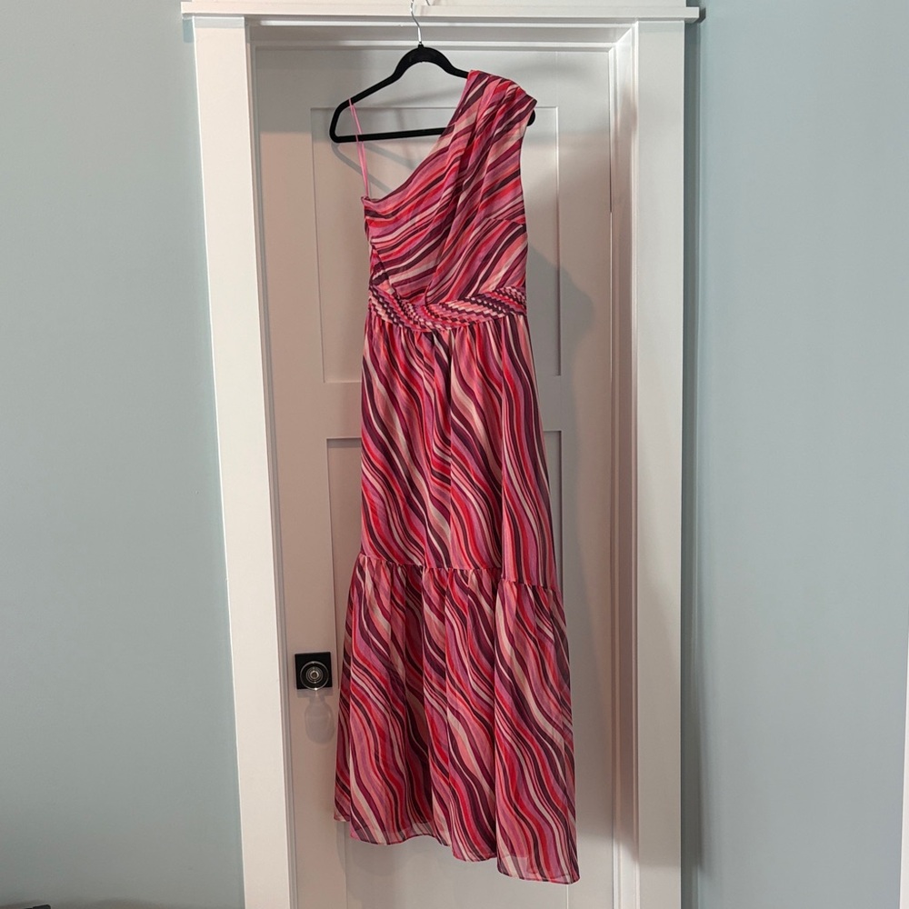 Tuckernuck Vibrant Pink sunset stripe Cadiz One-Shoulder Dress medium NWT